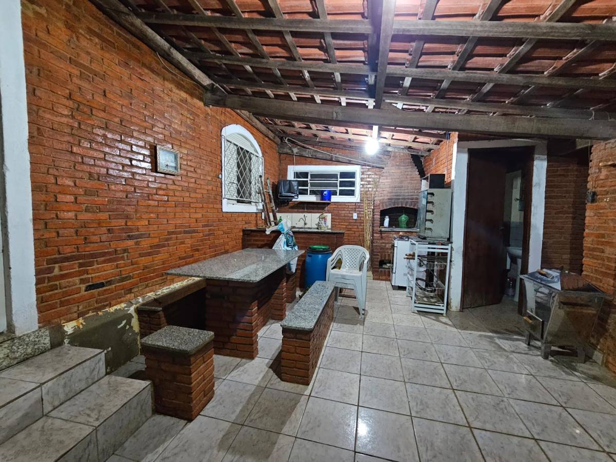 Chácara à venda com 3 quartos, 1307m² - Foto 14